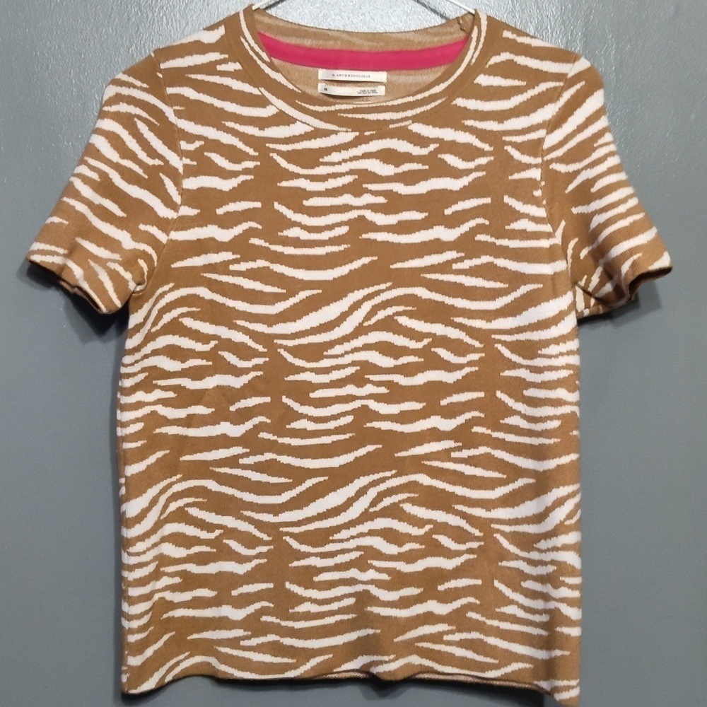 Anthropologie Evanna Tan White Zebra Short Sleeve Knit Sweater Tee Top Large